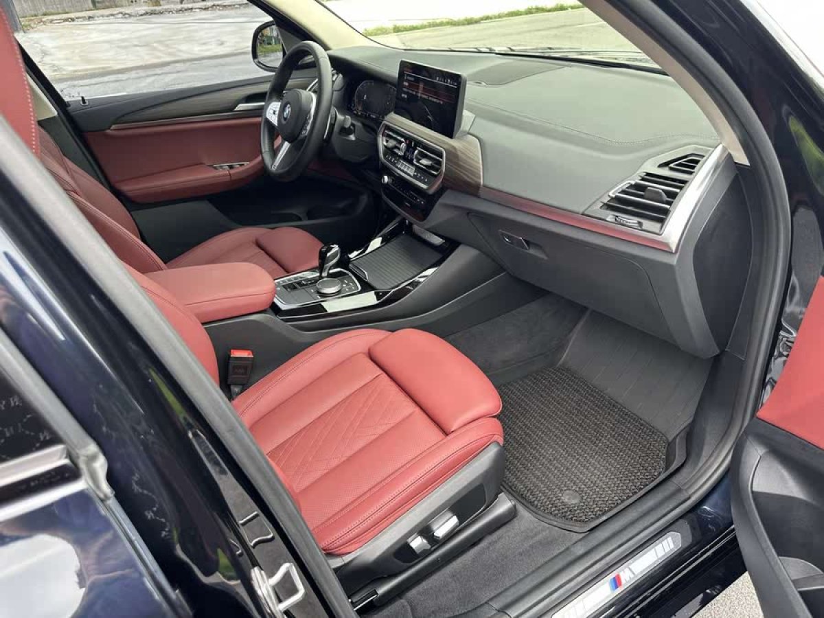 寶馬 寶馬X3  2023款 xDrive30i 領(lǐng)先型 M曜夜套裝圖片