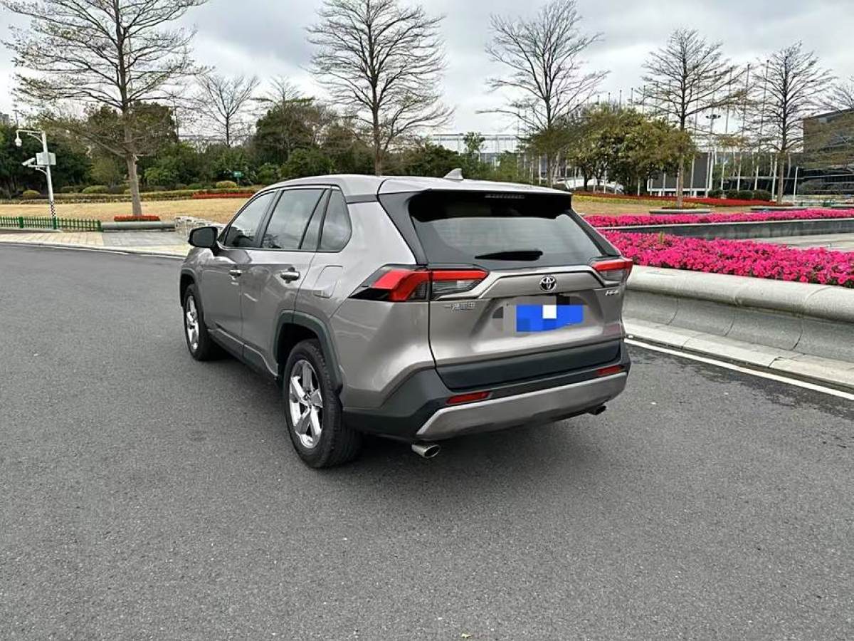 豐田 RAV4榮放  2022款 2.0L CVT兩驅(qū)風尚Plus版圖片