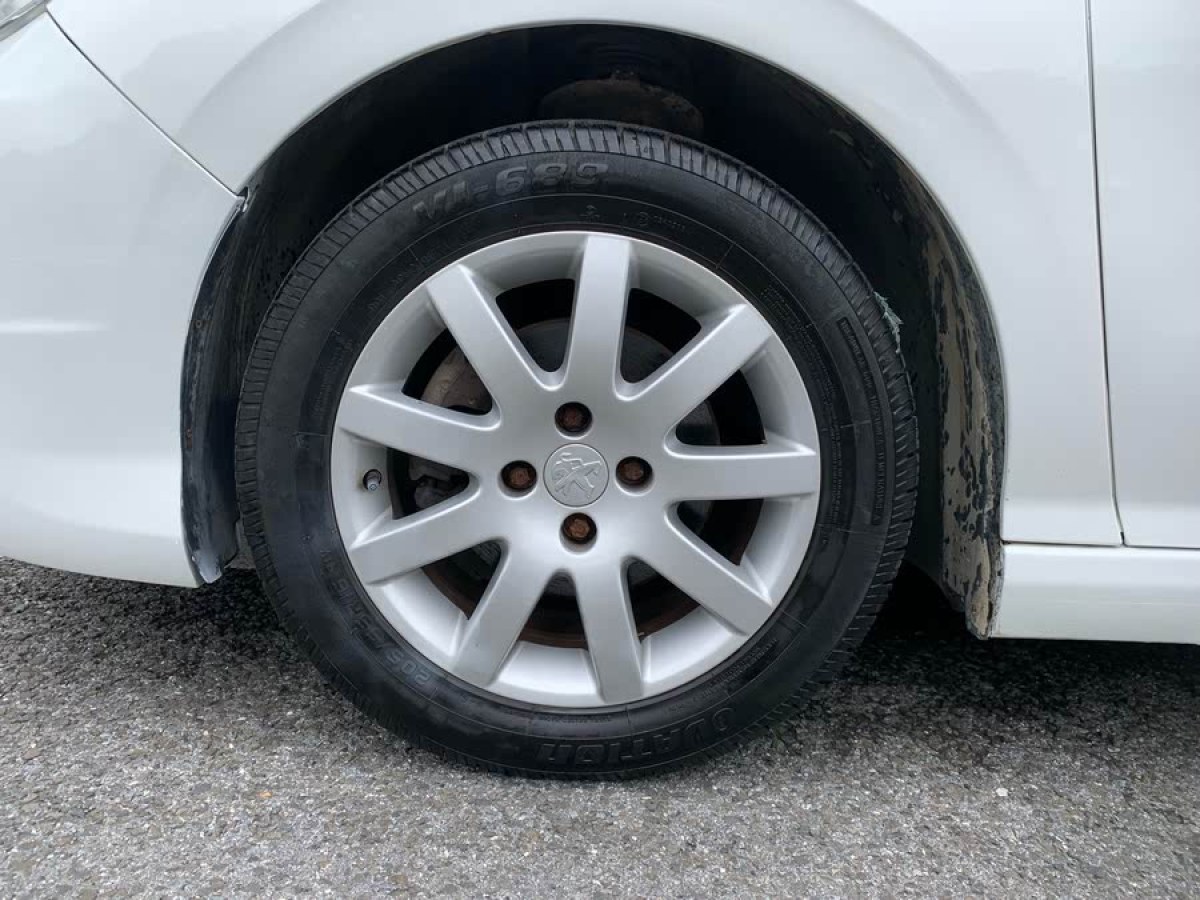 標(biāo)致 308  2013款 1.6L 自動風(fēng)尚型圖片