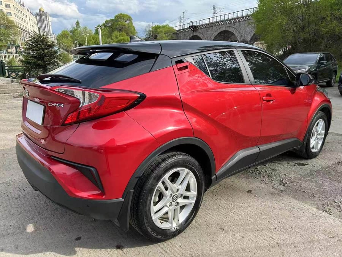 豐田 C-HR  2021款 2.0L 舒適版圖片