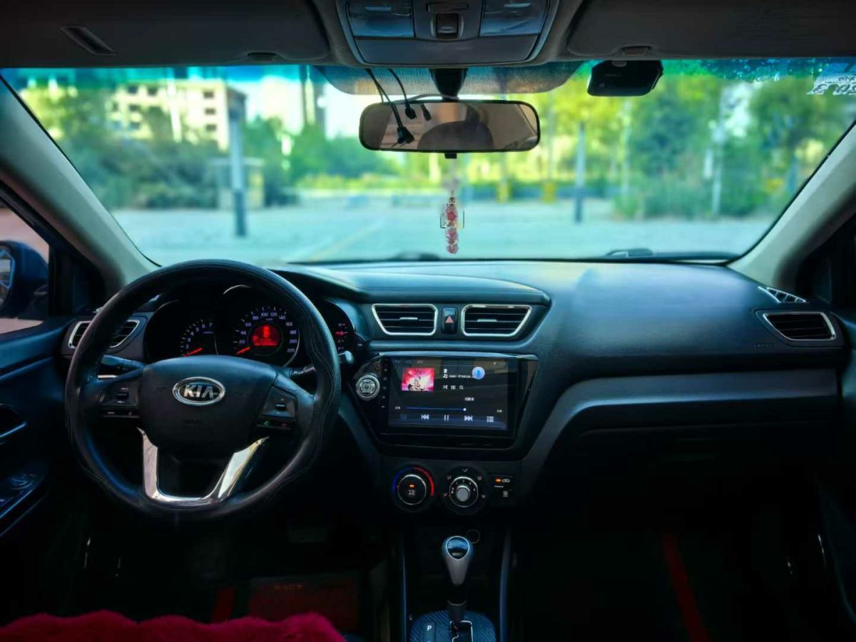 起亞 K2  2012款 兩廂 1.4L GLS圖片