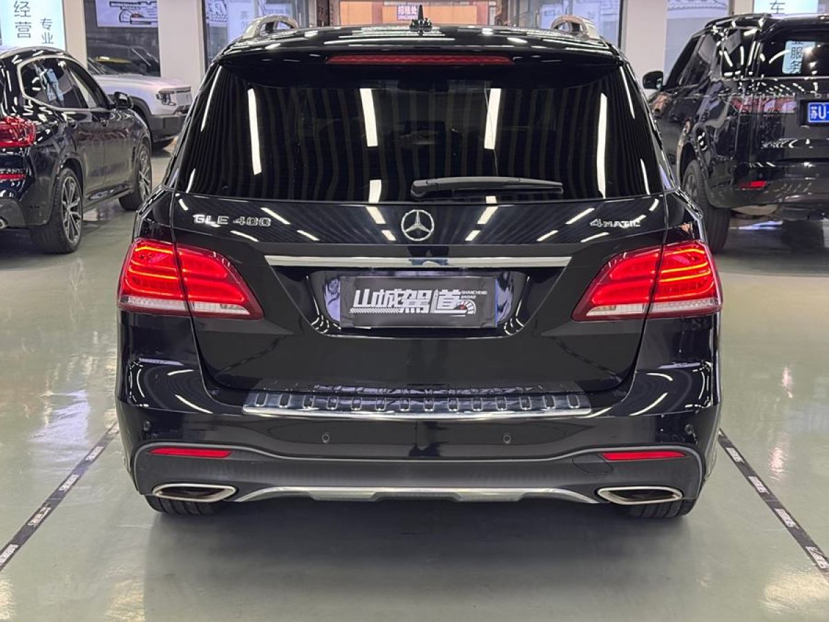 奔馳 奔馳GLE  2018款 GLE 400 4MATIC 臻藏版圖片