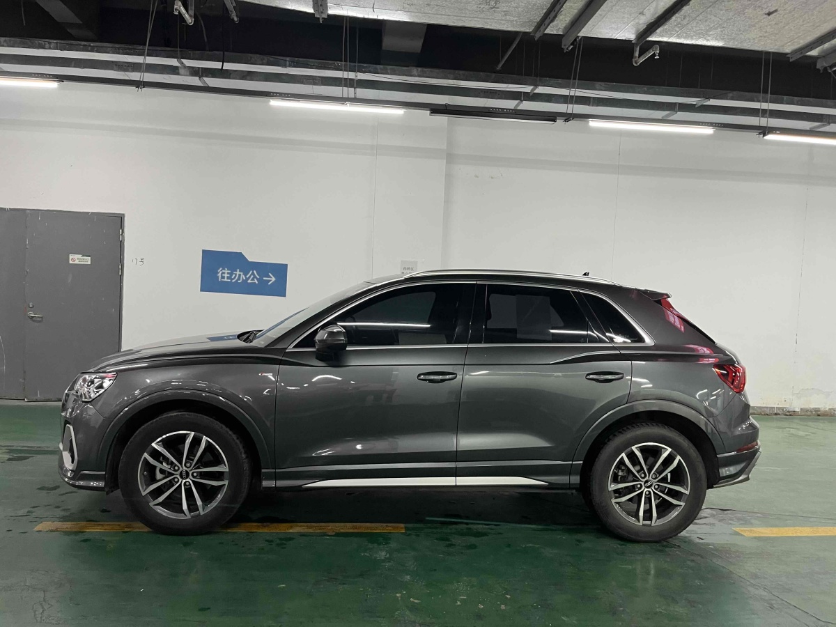 奧迪 奧迪Q3  2024款 35 TFSI 進取動感型圖片
