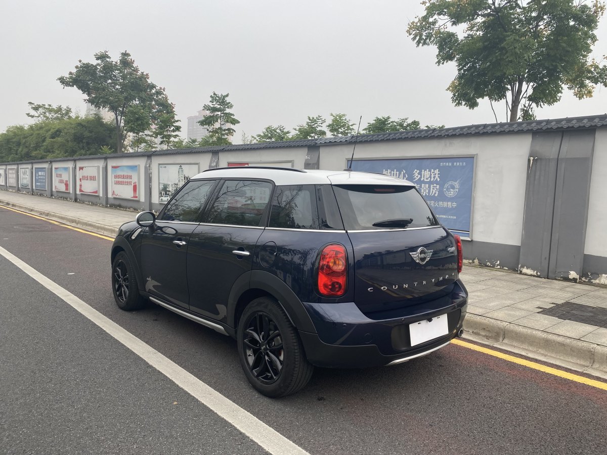 MINI COUNTRYMAN  2016款 1.6T COOPER ALL4 Fun裝備控圖片