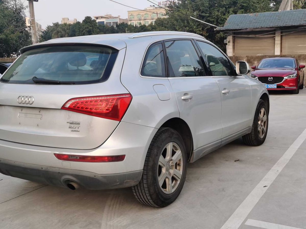 奧迪 奧迪Q5  2010款 Q5 2.0TSI 首發(fā)限量版運(yùn)動(dòng)版圖片