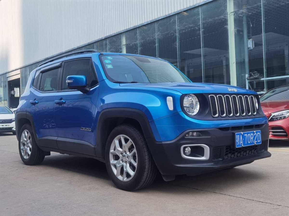 Jeep 自由俠  2017款 180T 自動(dòng)高能版圖片