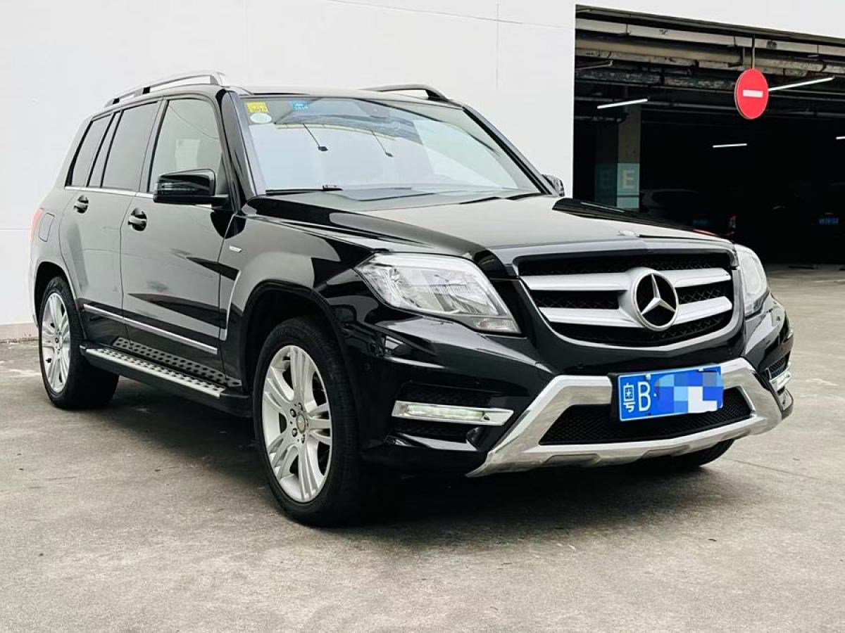 奔馳 奔馳GLK級(jí)  2015款 GLK 260 4MATIC 動(dòng)感型 極致版圖片