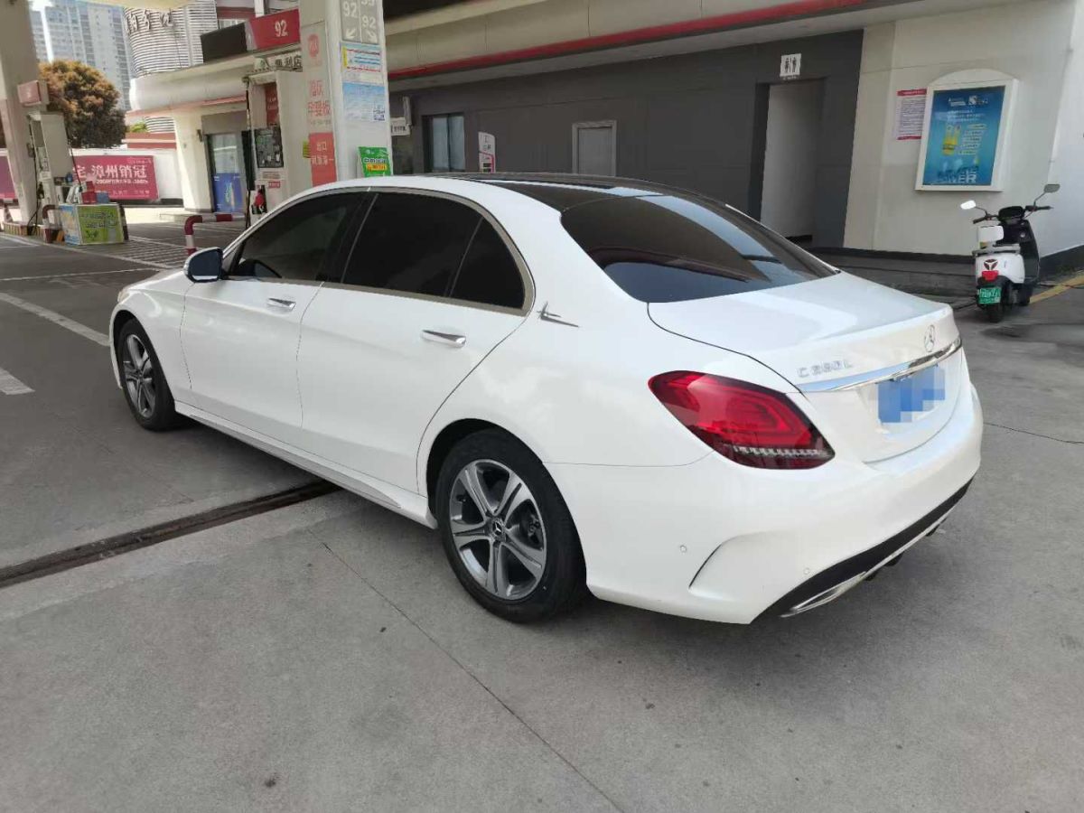 奔馳 奔馳C級(jí)  2019款 C 300 L圖片