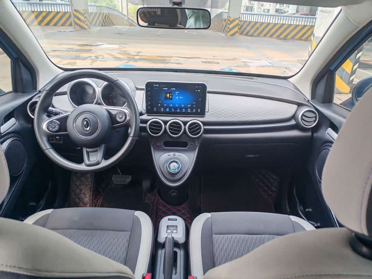 歐拉 歐拉黑貓  2022款 301km 萌寵版圖片