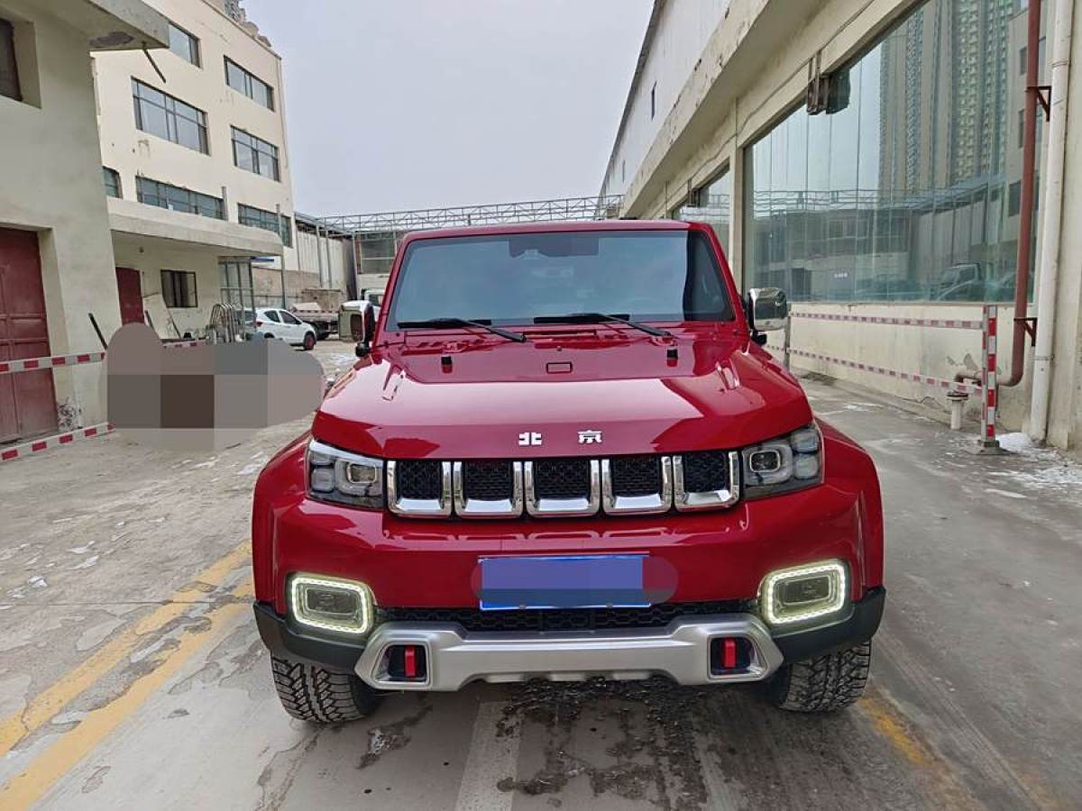 北京 BJ40  2019款  PLUS 2.3T 自動(dòng)四驅(qū)尊享版 國VI圖片