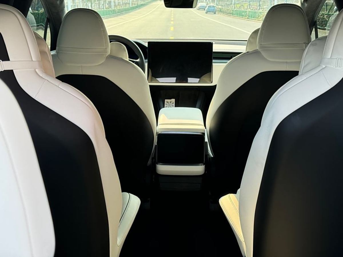 特斯拉 Model X  2023款 三電機(jī)全輪驅(qū)動(dòng) Plaid版圖片