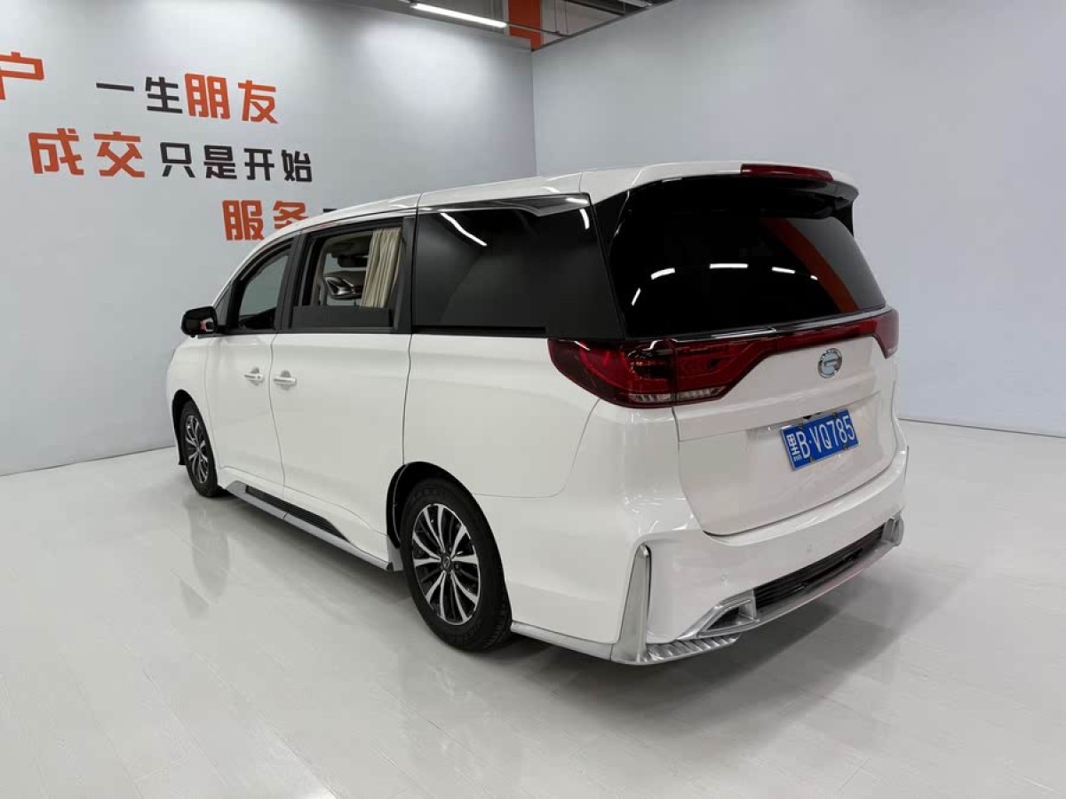 廣汽傳祺 M8  2024款 領(lǐng)秀系列 390T 尊享版圖片