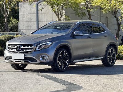 2017年4月 奔驰 奔驰GLA GLA 220 4MATIC 时尚型图片