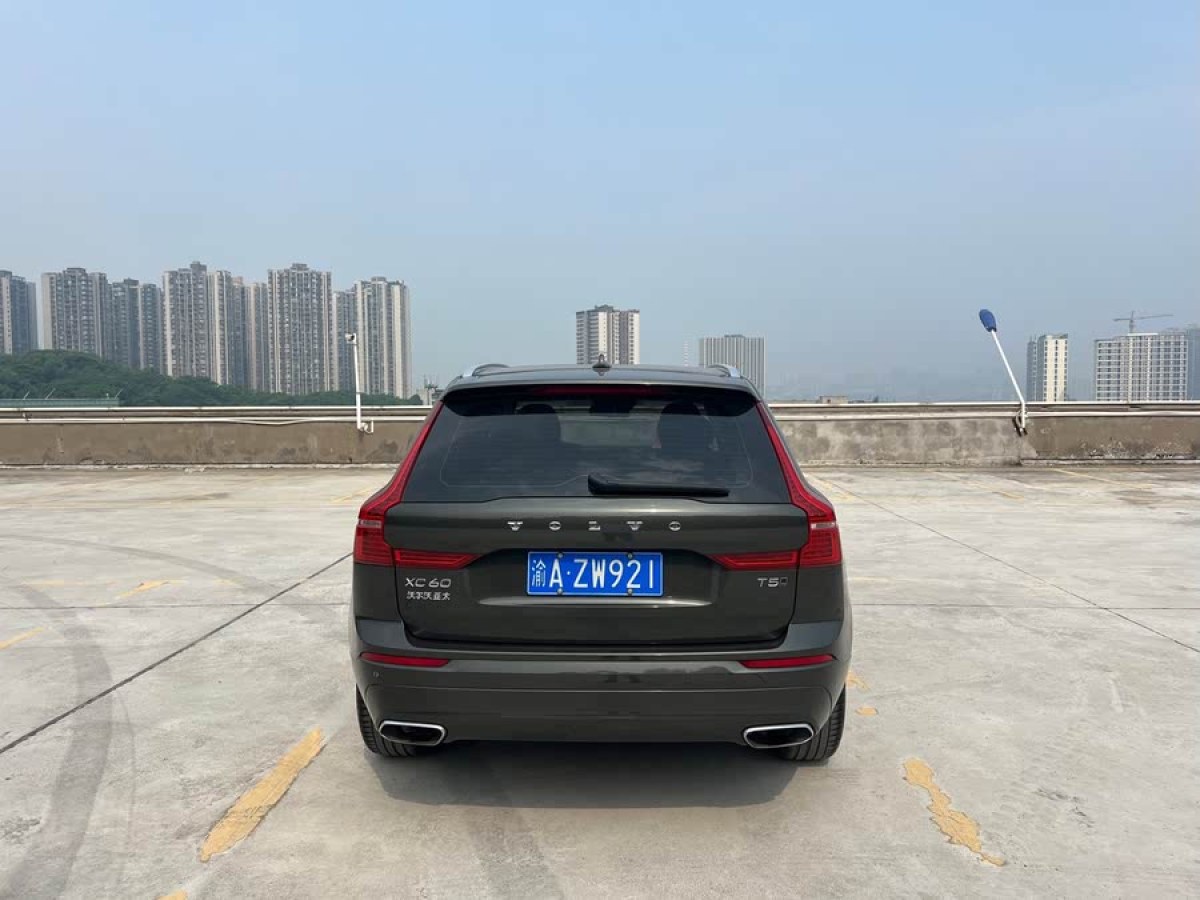 沃爾沃 XC60  2019款  T5 四驅(qū)智逸版 國VI圖片