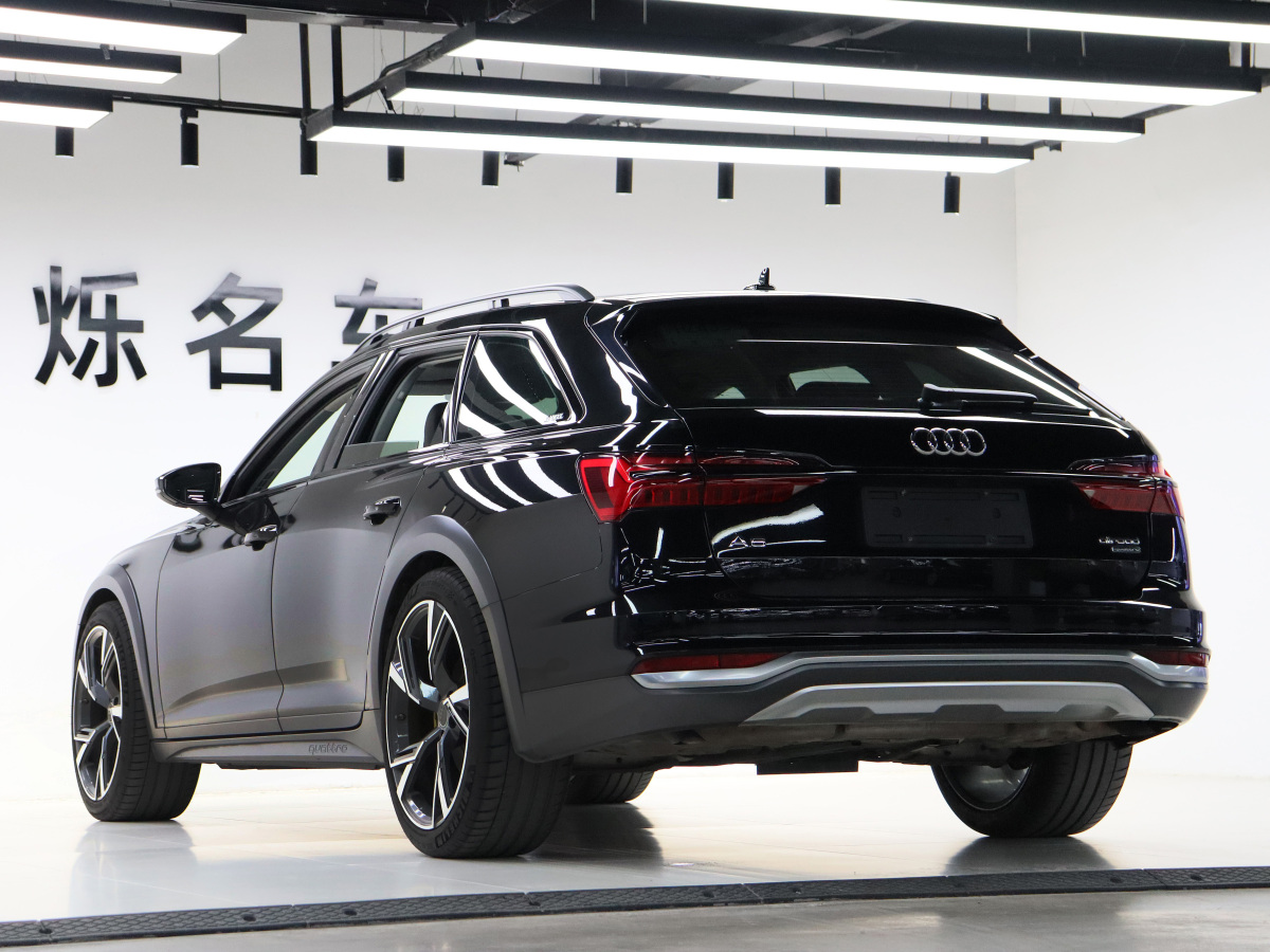 奧迪 奧迪A6  2020款 Allroad 探索家 55 TFSI 尊享越野型圖片