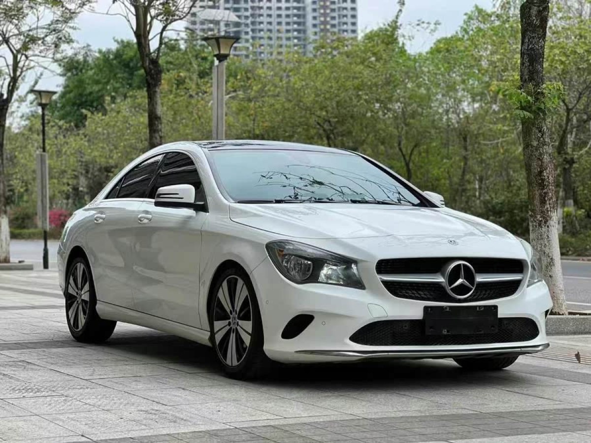 奔馳 奔馳CLA級(jí)  2018款 CLA 200 動(dòng)感型圖片