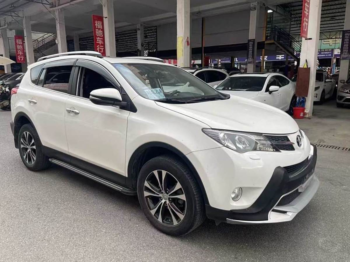 2013年10月豐田 RAV4榮放  2013款 2.5L 自動四驅豪華版