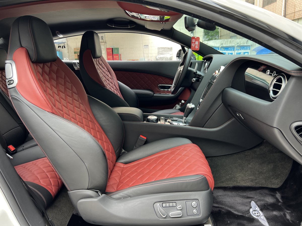 賓利 歐陸  2024款 4.0T GT S V8圖片