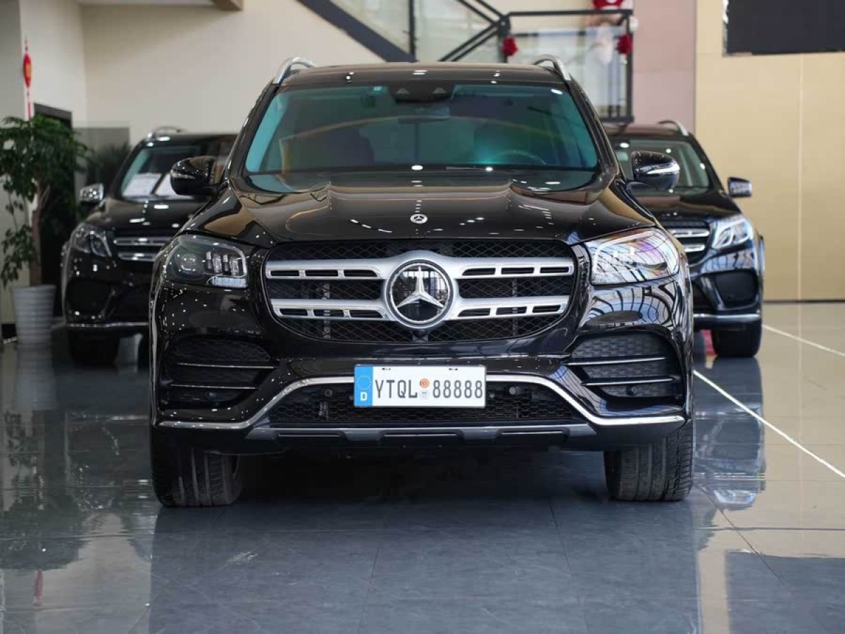 奔馳 奔馳GLS  2023款 改款 GLS 450 4MATIC 豪華型圖片