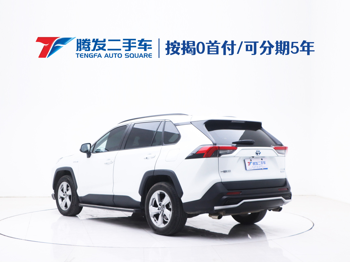 2021年12月豐田 RAV4榮放  2021款 改款 雙擎 2.5L CVT兩驅(qū)精英版