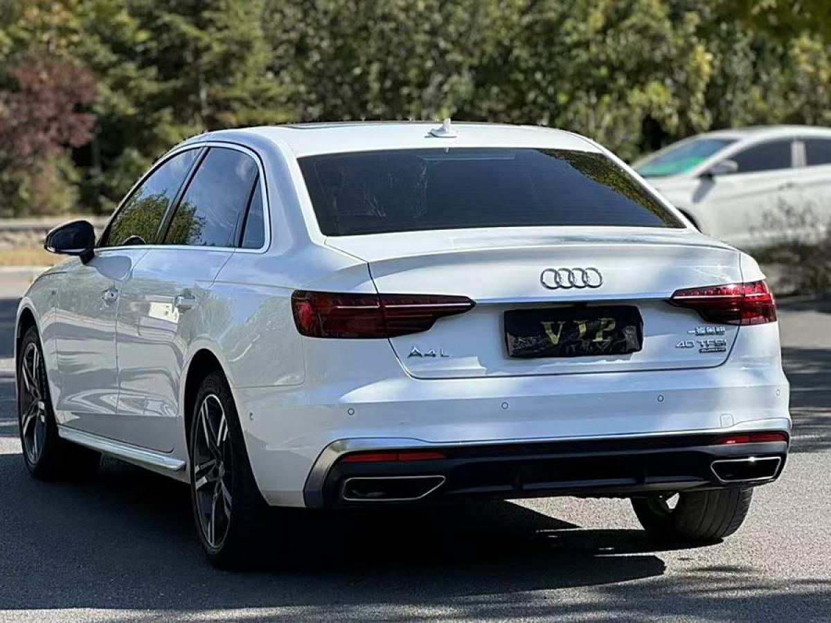 奧迪 奧迪A4L  2020款 40 TFSI quattro 豪華動(dòng)感型圖片