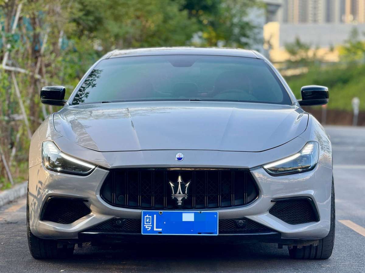 瑪莎拉蒂 Ghibli  2014款 3.0T 標(biāo)準(zhǔn)版圖片