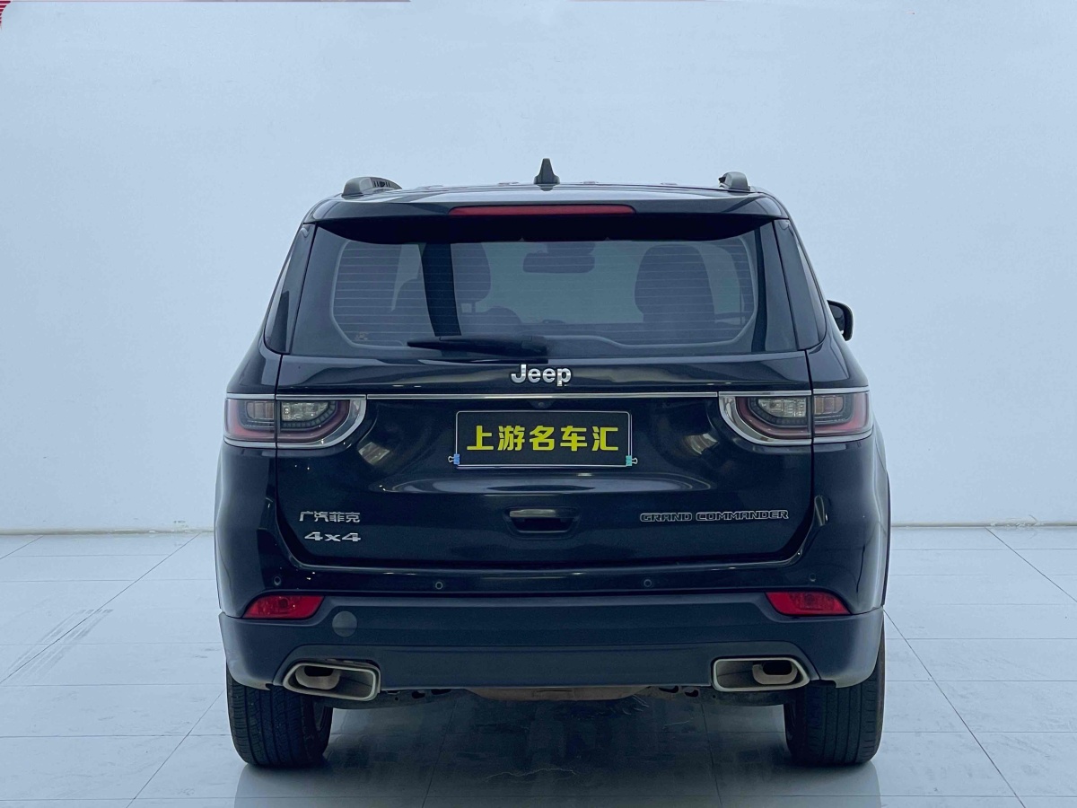 Jeep 大指揮官  2020款 2.0T 四驅(qū)精英增強(qiáng)版圖片