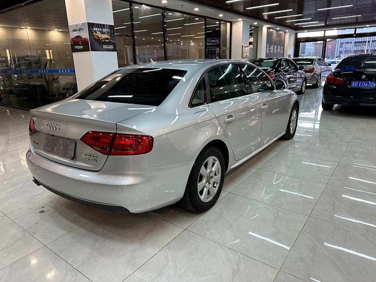 奧迪 奧迪A4L  2011款 2.0 TFSI 技術(shù)型圖片