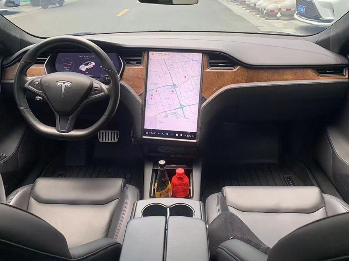 特斯拉 Model S  2019款 長續(xù)航版圖片