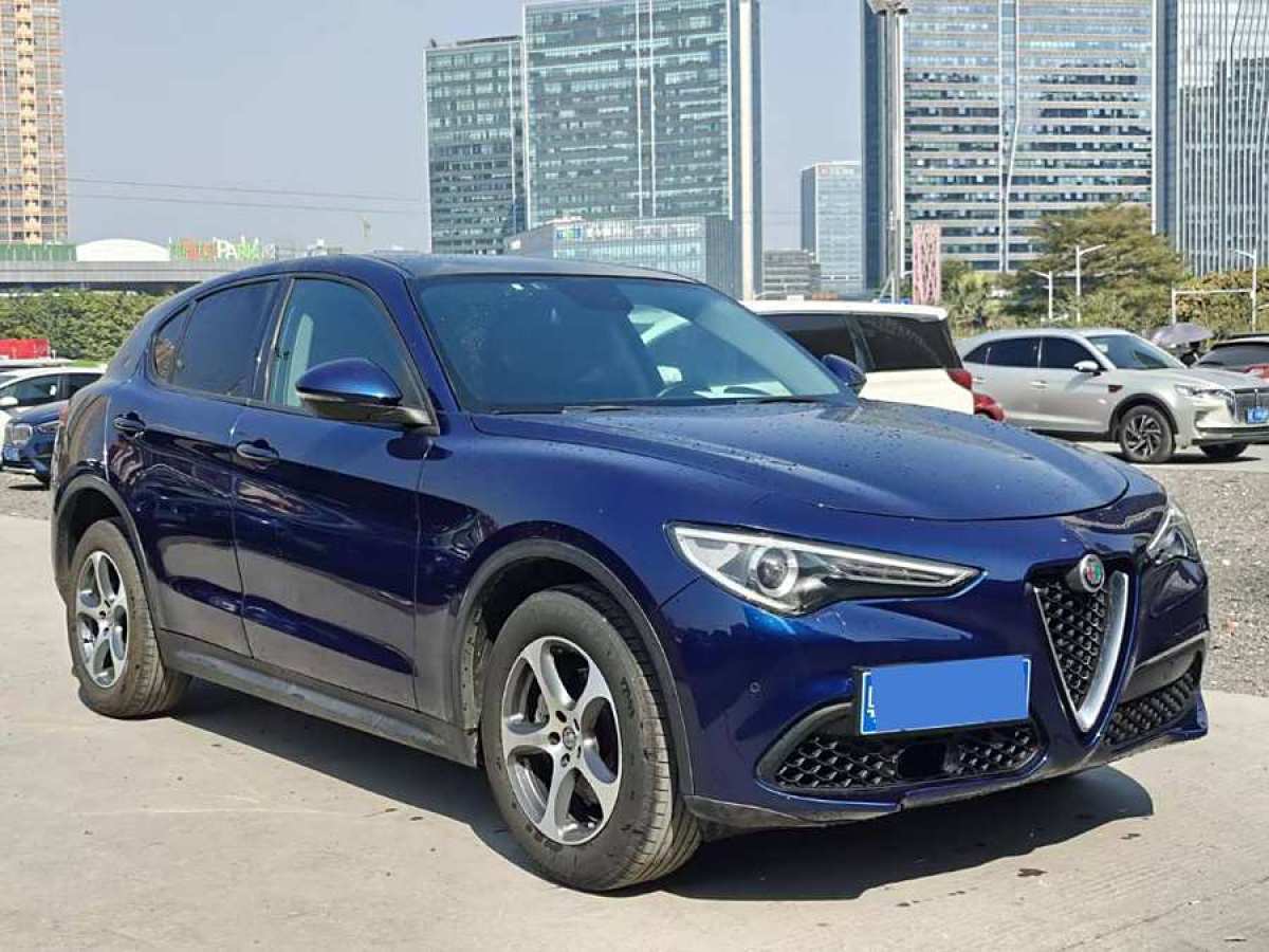 阿爾法·羅密歐 Stelvio  2017款 2.0T 200HP 精英版圖片