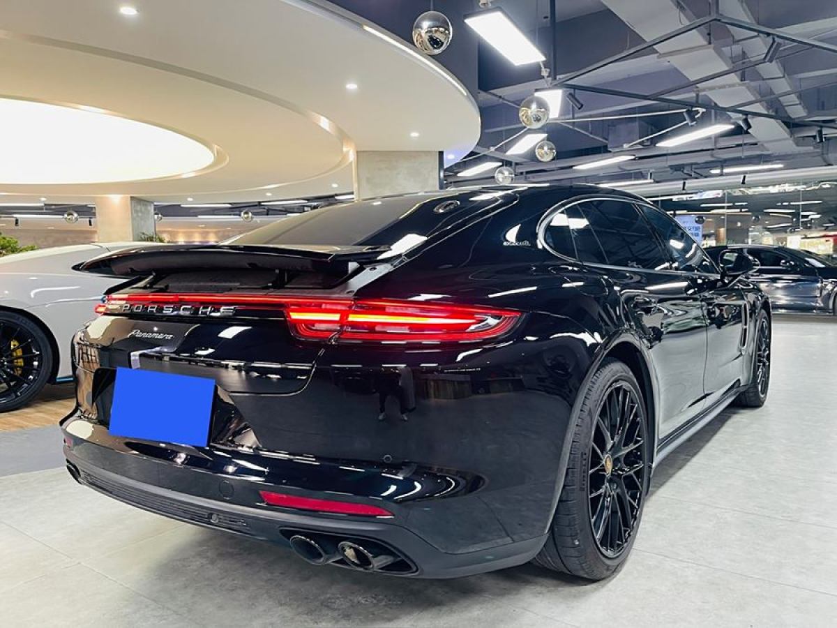 保時(shí)捷 Panamera  2019款 Panamera 行政加長(zhǎng)版 2.9T圖片