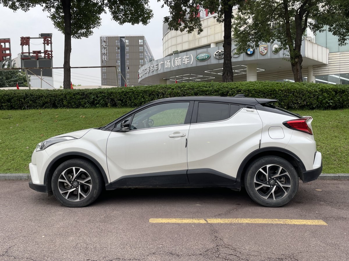 2019年8月豐田 C-HR  2020款 2.0L 舒適版