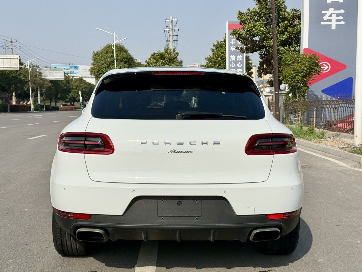 保時(shí)捷 Macan  2014款 Macan 2.0T圖片