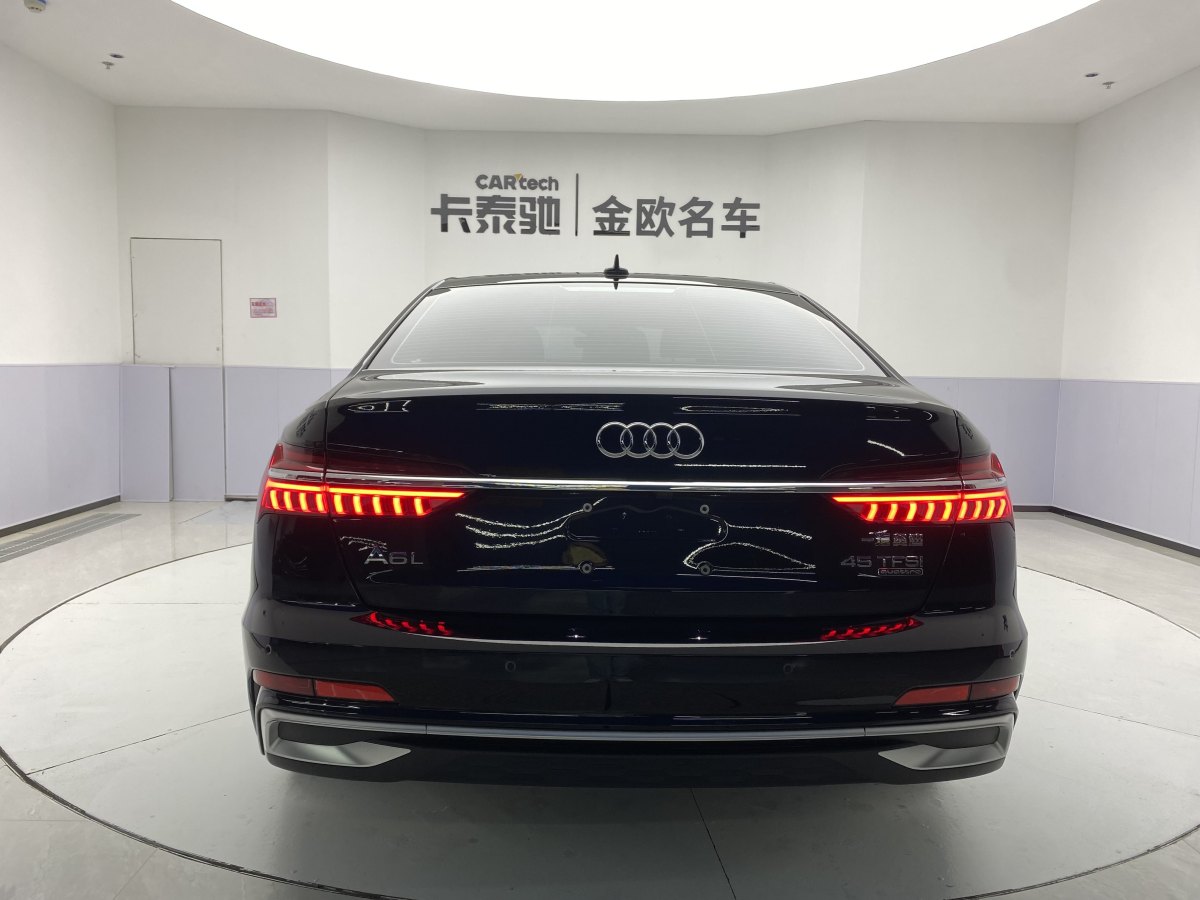 奧迪 奧迪A6L  2024款 45 TFSI quattro 臻選動(dòng)感型圖片