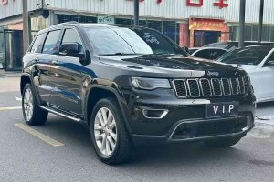 大切諾基 Jeep 3.0L 精英導(dǎo)航版