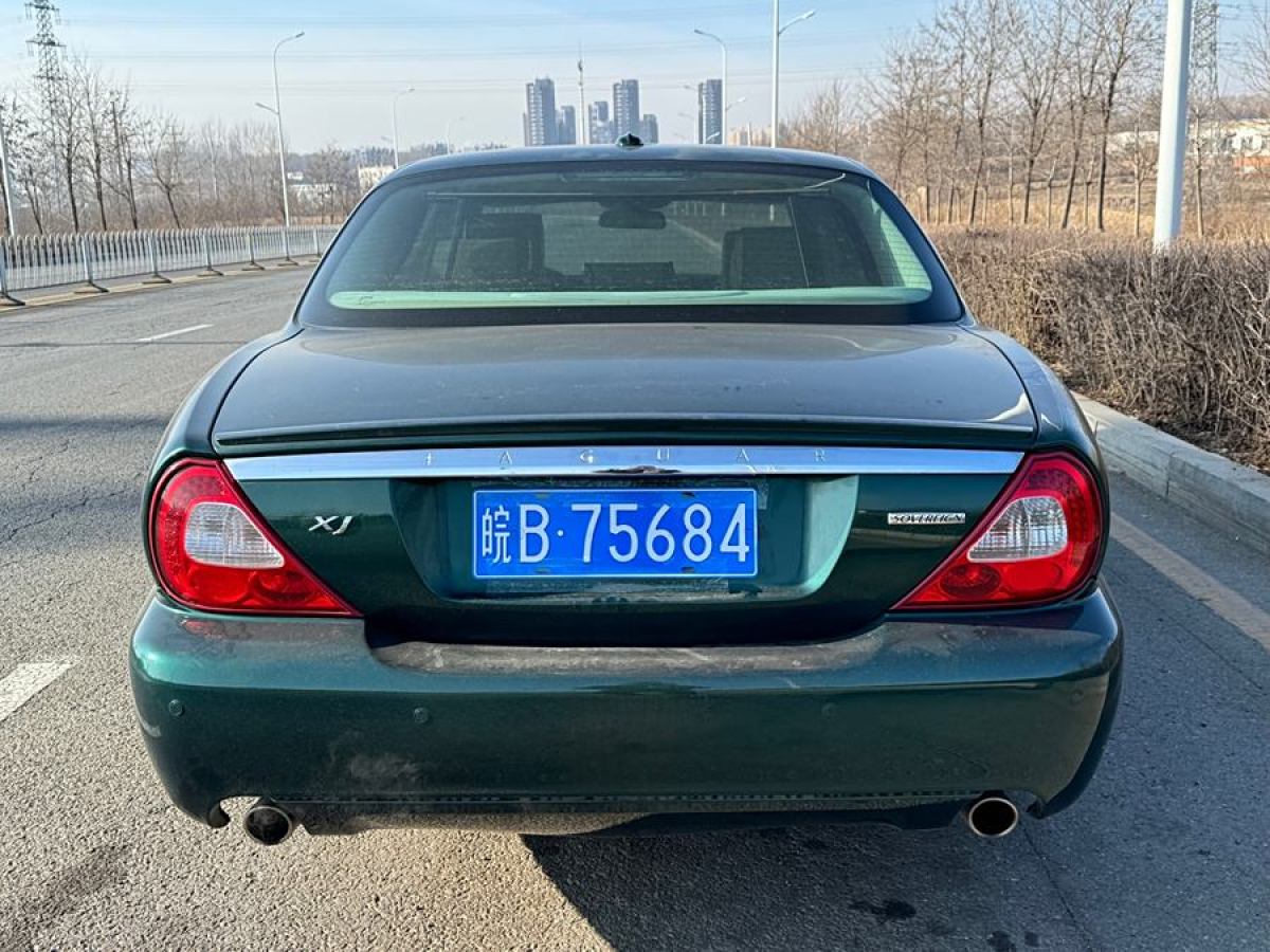 捷豹 XJ  2007款 XJ6L 3.0皇家加長版圖片