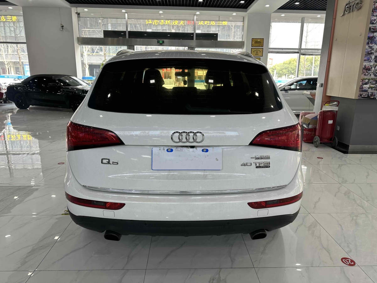 奧迪 奧迪Q5  2016款 40 TFSI 技術(shù)型圖片