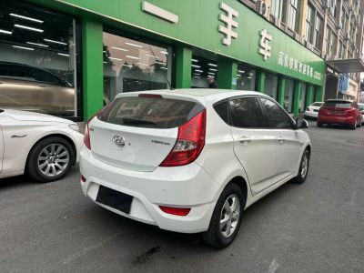 2013年1月 現(xiàn)代 瑞納 三廂 1.4L 自動標準型GL圖片