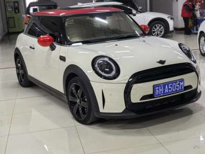 2023年01月 MINI MINI 1.5T COOPER 藝術(shù)家圖片