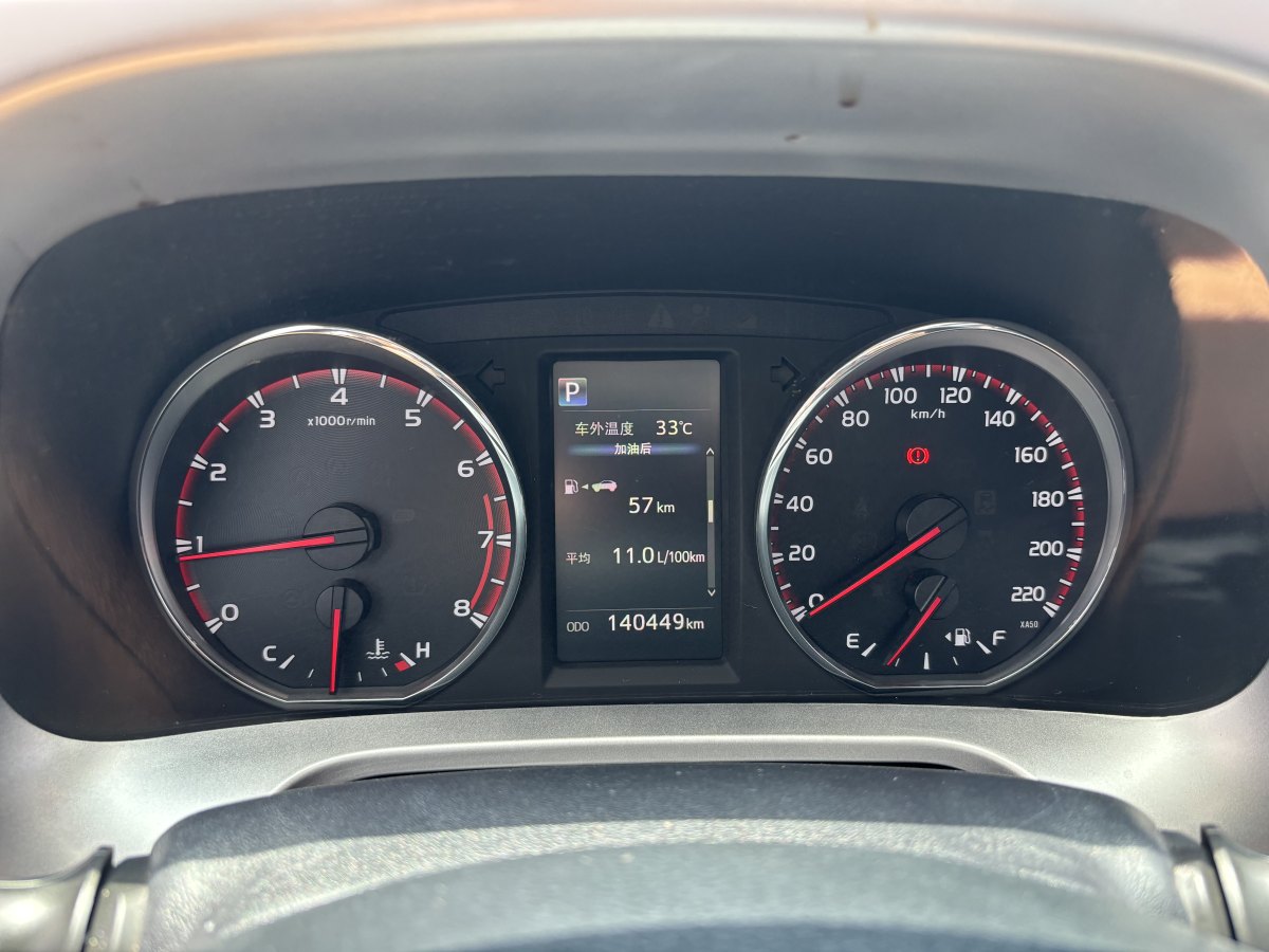 豐田 RAV4榮放  2018款 2.5L 自動四驅(qū)精英i版圖片