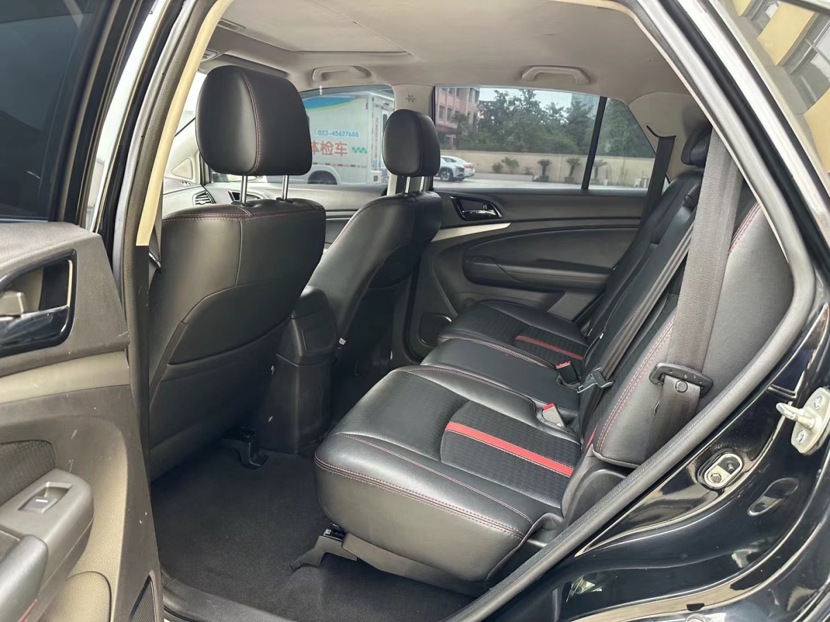 比亞迪 S7  2015款 2.0T 自動旗艦型圖片