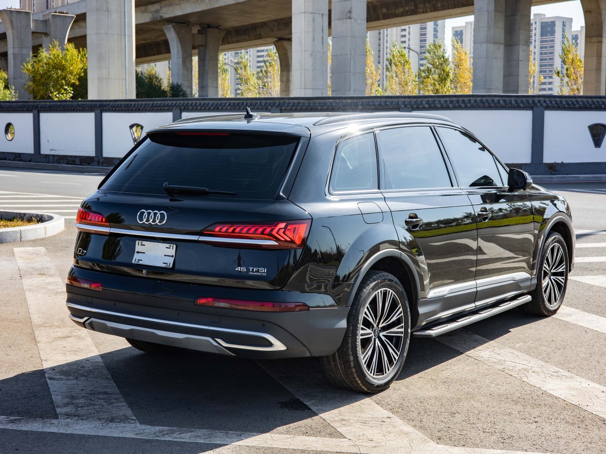 奧迪 奧迪Q7  2014款 Q7 中東版圖片