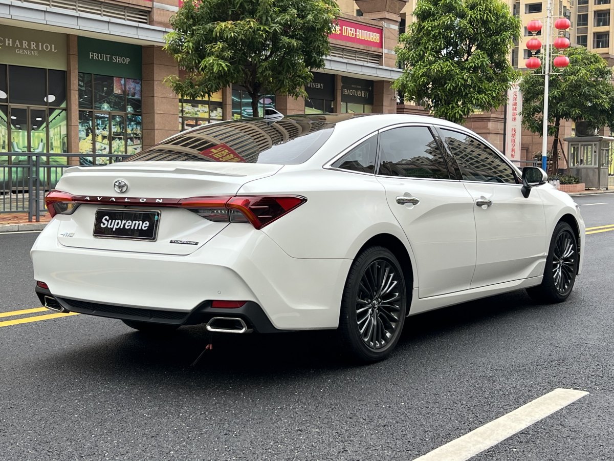 丰田 亚洲龙  2019款 2.5L Touring尊贵版 国VI图片