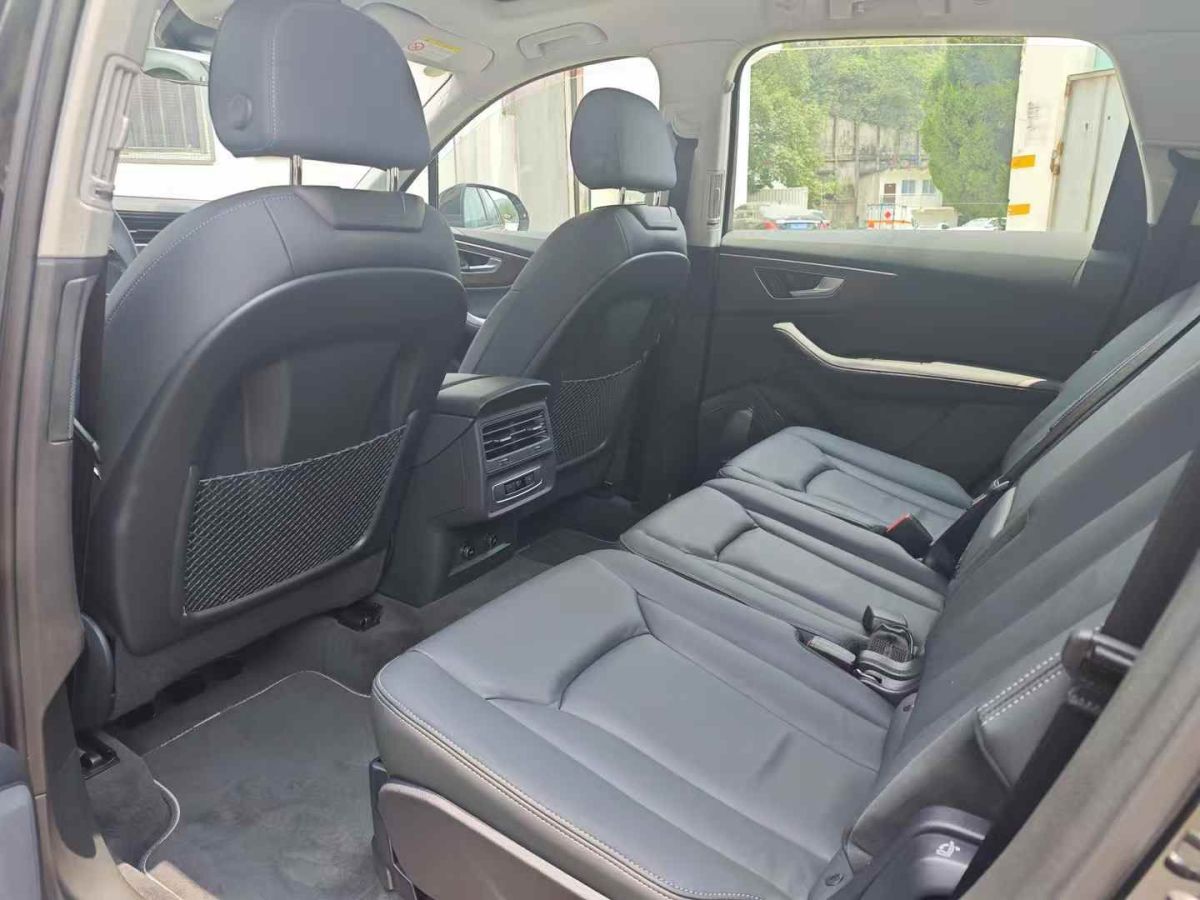 奧迪 奧迪Q7  2024款 45 TFSI quattro S line運動型圖片