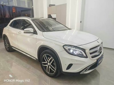 2016年3月 奔馳 奔馳GLA GLA 220 4MATIC 時(shí)尚型圖片