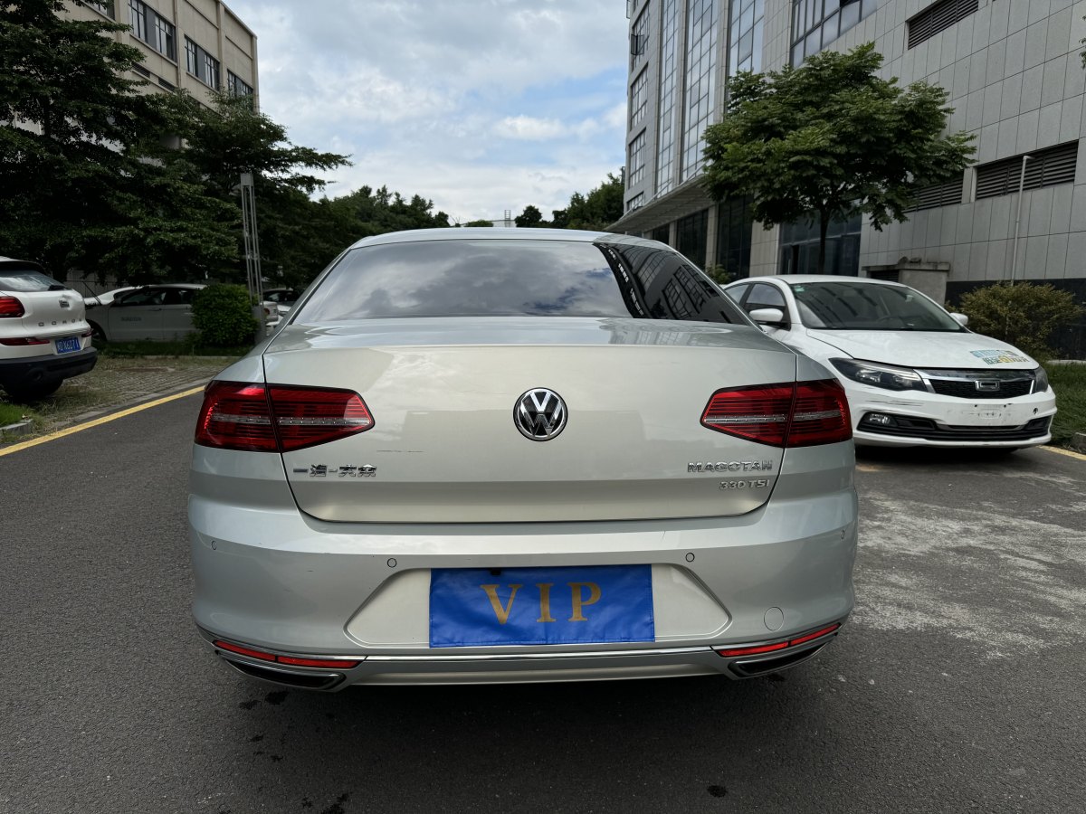 大众 迈腾  2017款 330TSI DSG 豪华型图片