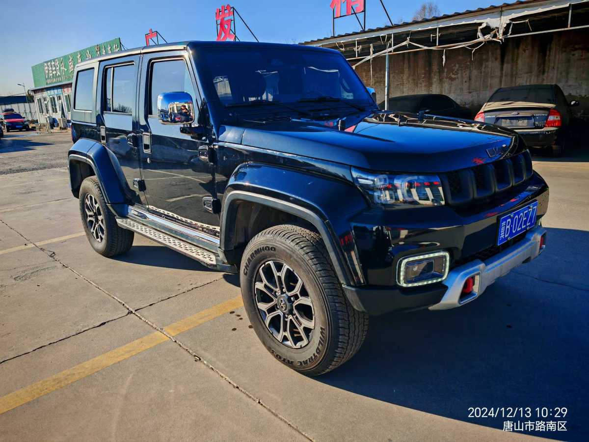 北京 BJ40  2019款  PLUS 2.3T 自動(dòng)四驅(qū)尊享版 國VI圖片