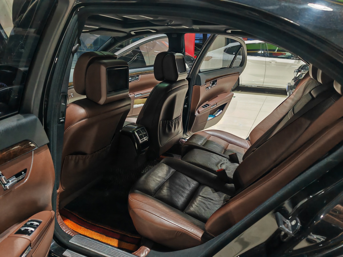 奔驰 奔驰S级  2010款 S 300 L 尊贵型图片
