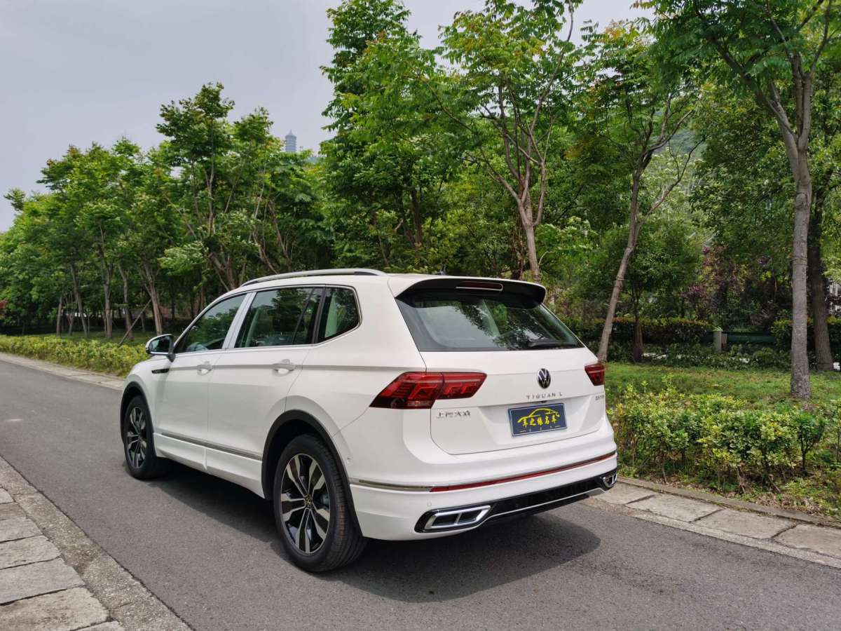 大众 途观l 2022款 330tsi 自动两驱r-line越享版图片