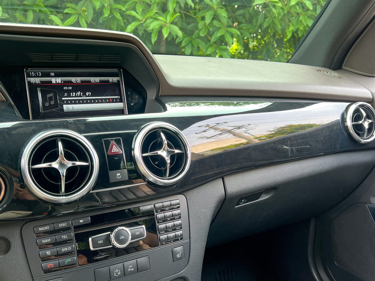 奔馳 奔馳GLK級  2013款 改款 GLK 300 4MATIC 豪華型圖片